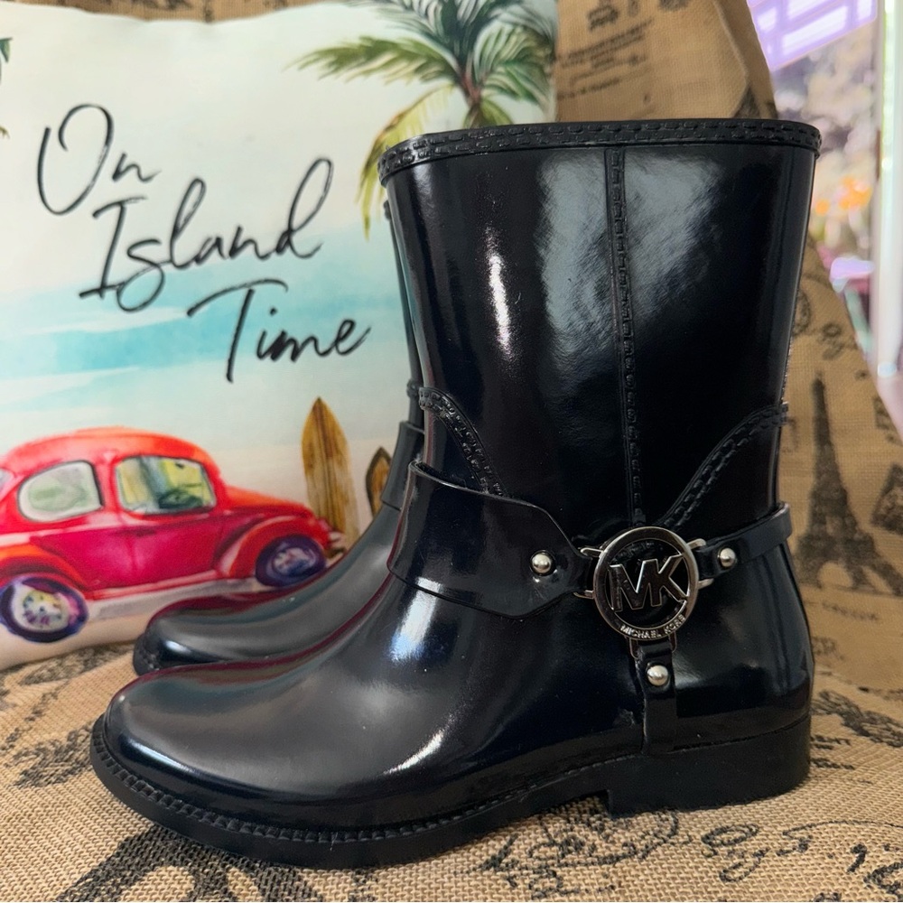 Michael Kors Fulton Harness Navy Blue Rain Bootie Ankle Boots Size 7 - Picture 2 of 9